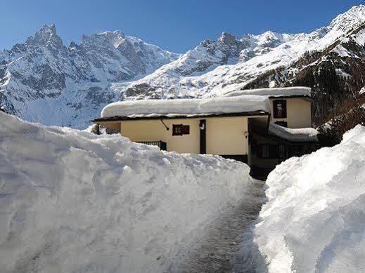Aigle 3* Courmayeur